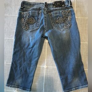 Miss Me Women's Cropped Jeans Size 27